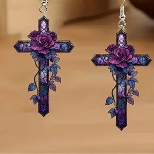 🦋Purple Rose Cross Earrings 2D sun catcher earrings 
So pretty
Acrylic 
New